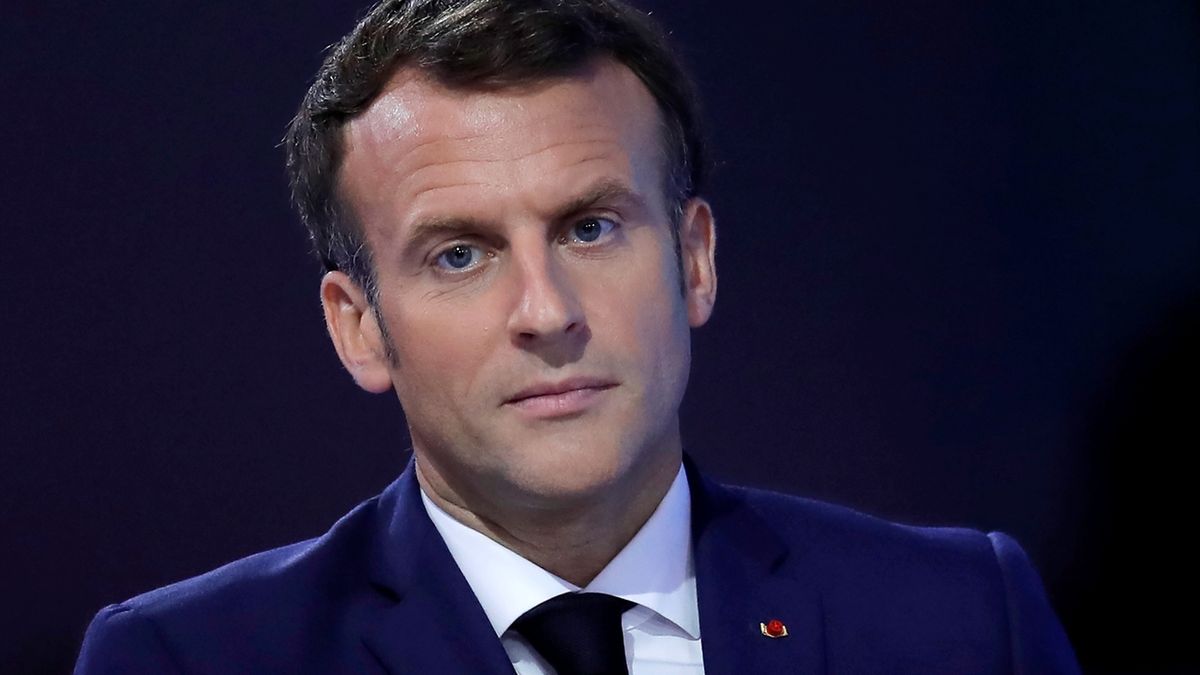 Macron varoval před nástupem progresivní levice